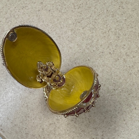 AKM stamped Faberge-styled Egg Russia Ornate Red and Gold Decorative Egg - Picture 3 of 11